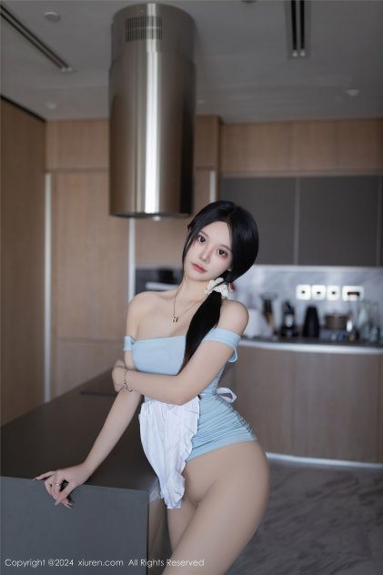 久久青青婷婷在线海报
